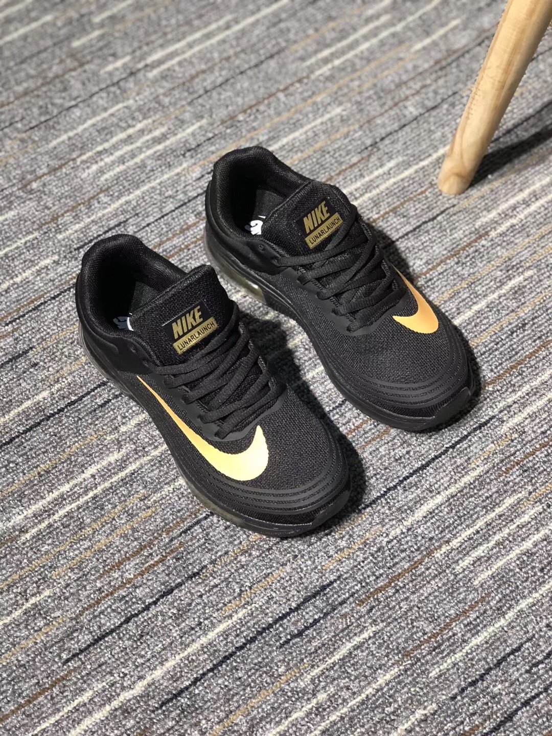Nike Air Max 2018 Flyknit Black Gold Running Shoes - Click Image to Close